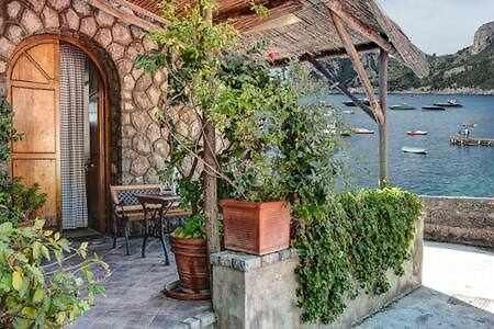 La Cabane Bleau The Perfect Beachfront Apartment Marina del Cantone Exteriör bild