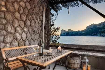 La Cabane Bleau The Perfect Beachfront Apartment Marina del Cantone Exteriör bild