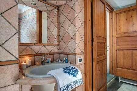 La Cabane Bleau The Perfect Beachfront Apartment Marina del Cantone Exteriör bild