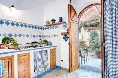 La Cabane Bleau The Perfect Beachfront Apartment Marina del Cantone Exteriör bild
